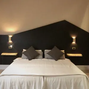 3* Hotel Paris
